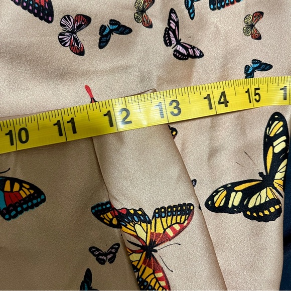 Cami NYC Aviva Butterfly Print Silk Charmeuse Beige Mini Skirt - Picture 10 of 11